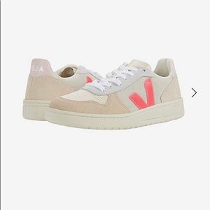 Veja V-10